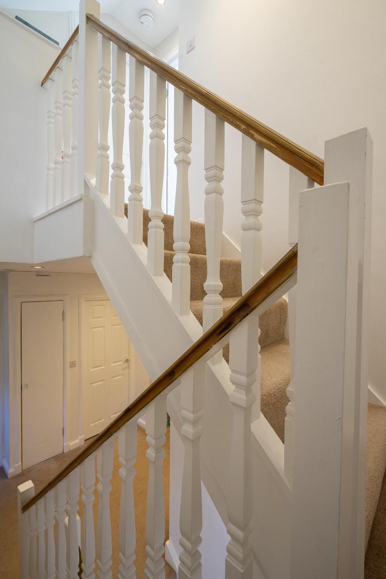 Holiday home Centre House - 5 Bedrooms - Sleeps 9 - Parking Edinburgh